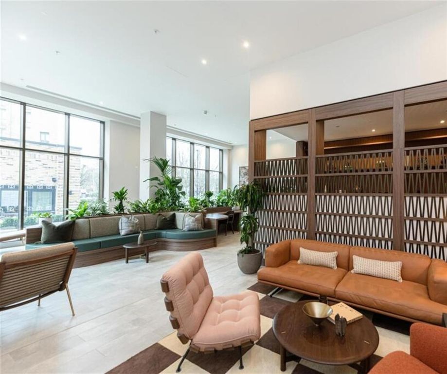Property photo 2 of 9 Communal Area C.Jpg