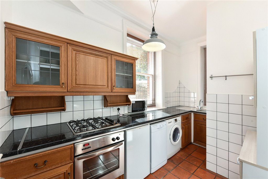 Property photo 2 of 6 Picture No. 20