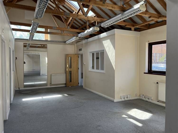 Property photo 2 of 3