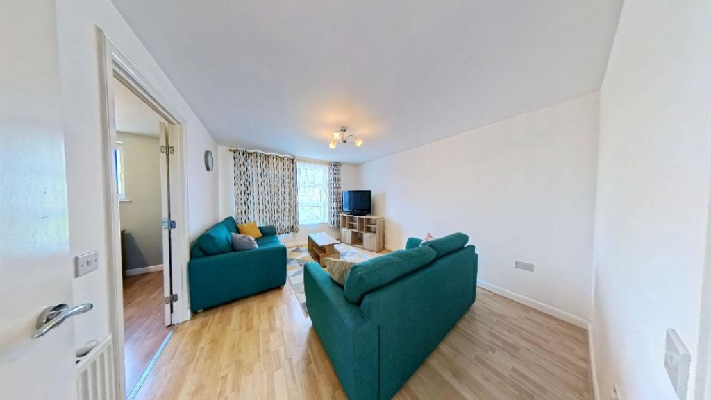 Property photo 3 of 18 Photo 3