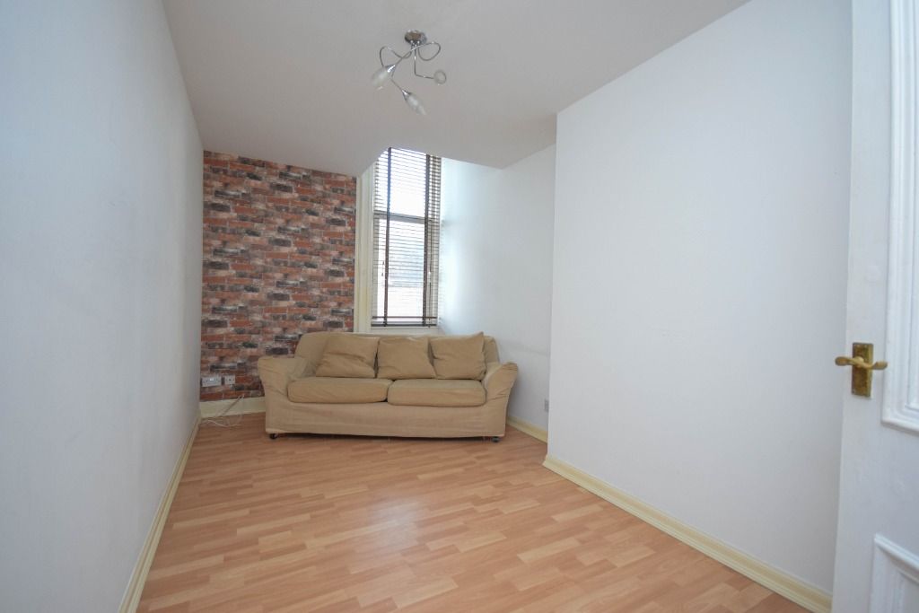 Property photo 3 of 16 Photo 3