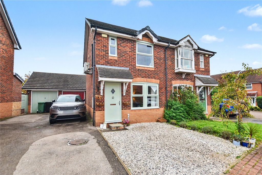 Property photo 1 of 18 Picture No. 01