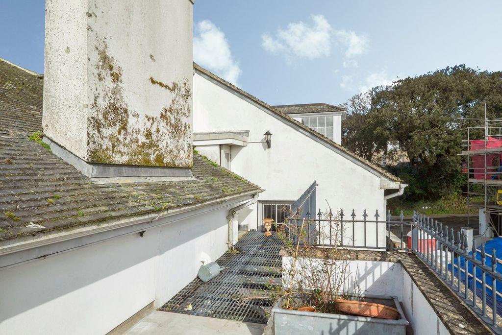 Additional image 14 of 3 bed flat for saleAlverton Road, Penzance, Cornwall TR18