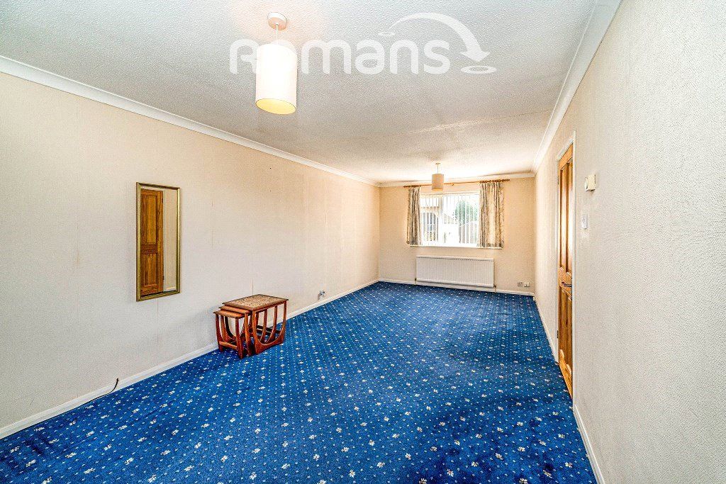 Property photo 2 of 8 2
