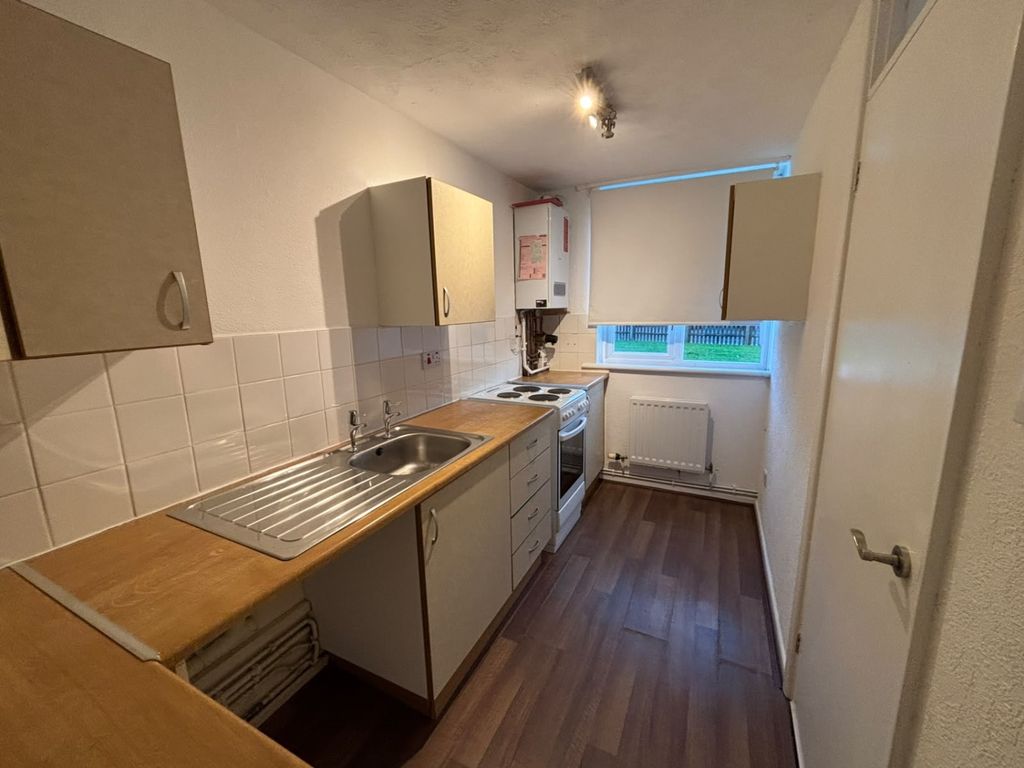Property photo 3 of 7 Af4F5955-0638-4d36-B314-Aa14478087d5