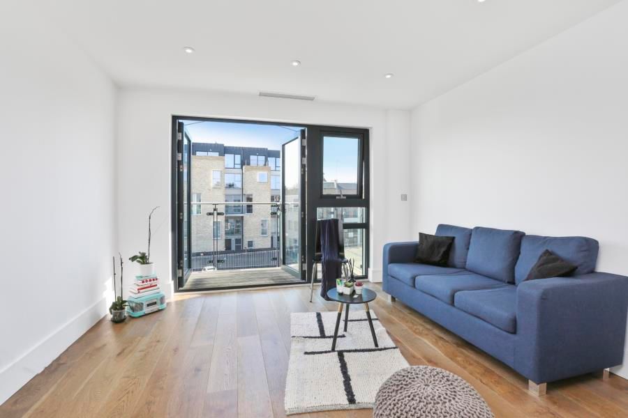 Property photo 1 of 9