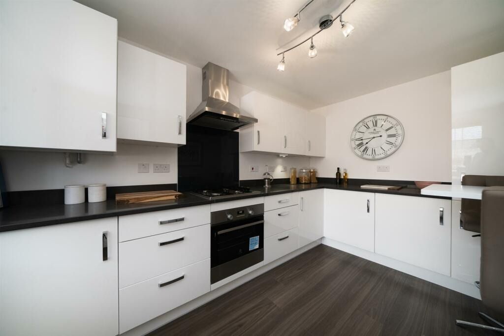 Property photo 2 of 17 3441082