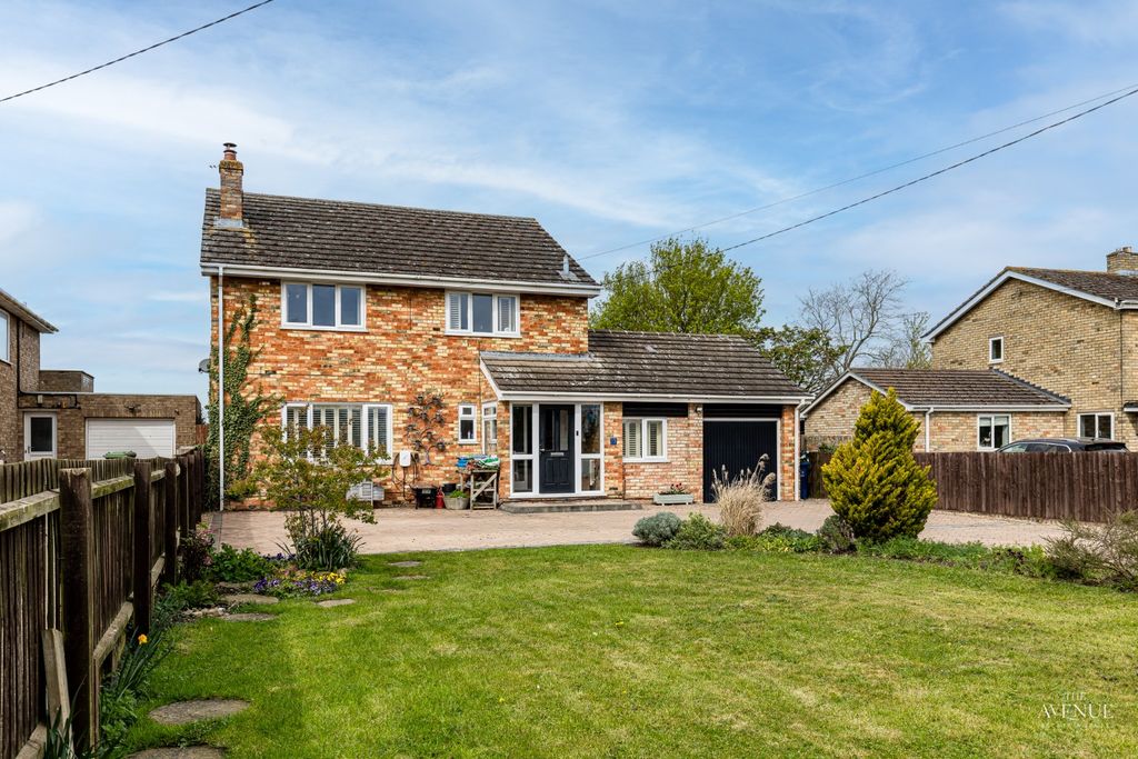 Property photo 1 of 26 5041260
