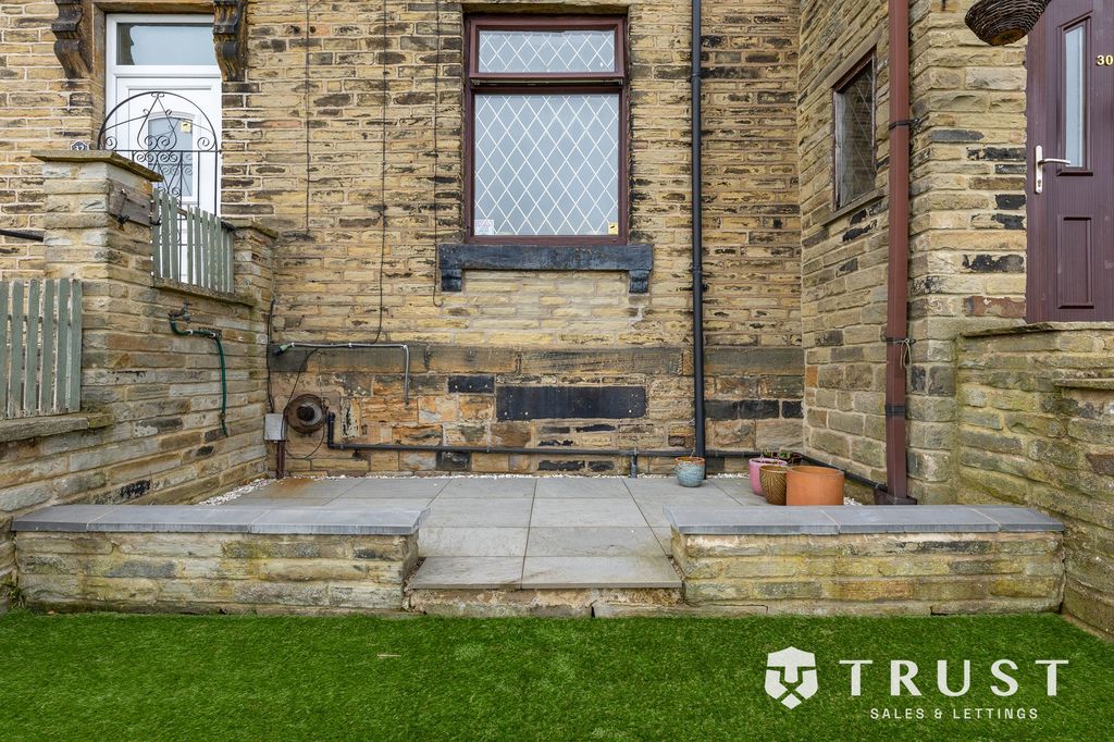 Additional image 31 of 2 bed terraced house for saleBower Lane, Dewsbury WF13