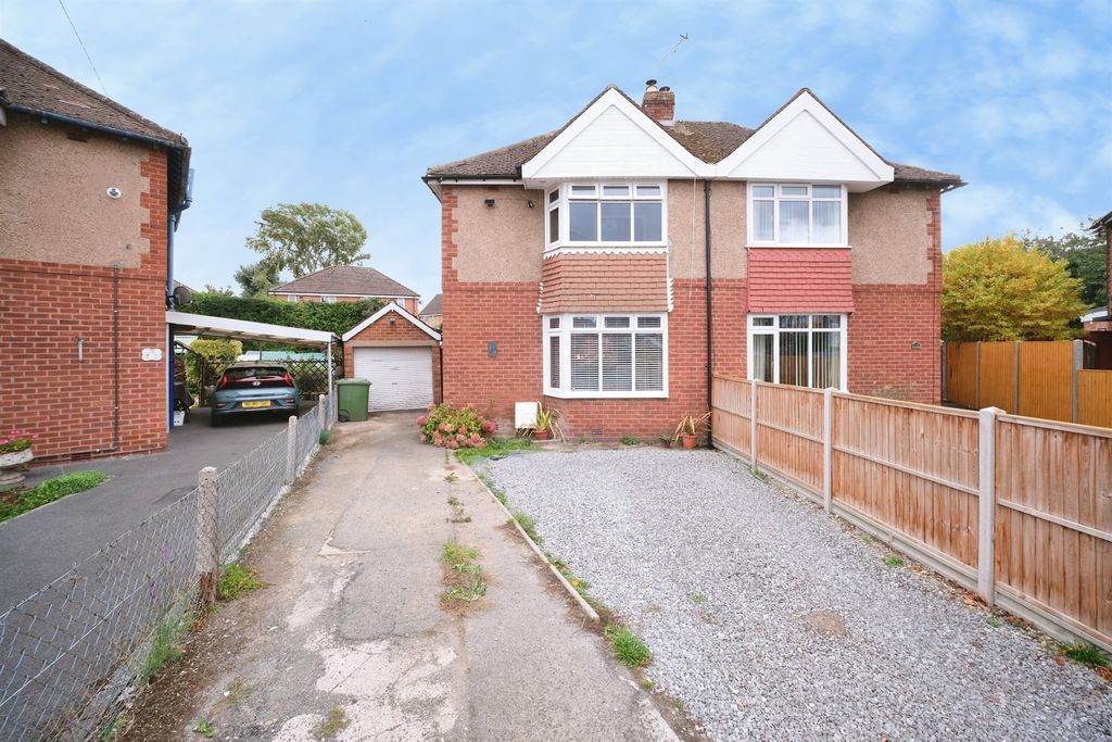 Property photo 2 of 15