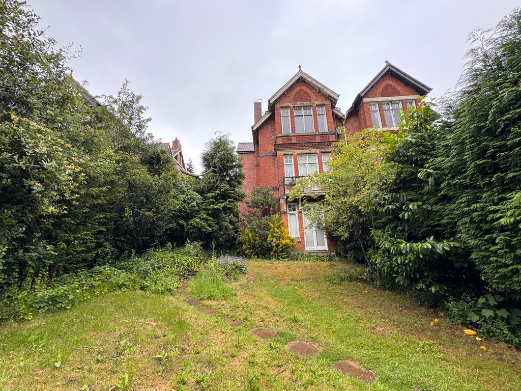 Property photo 2 of 7