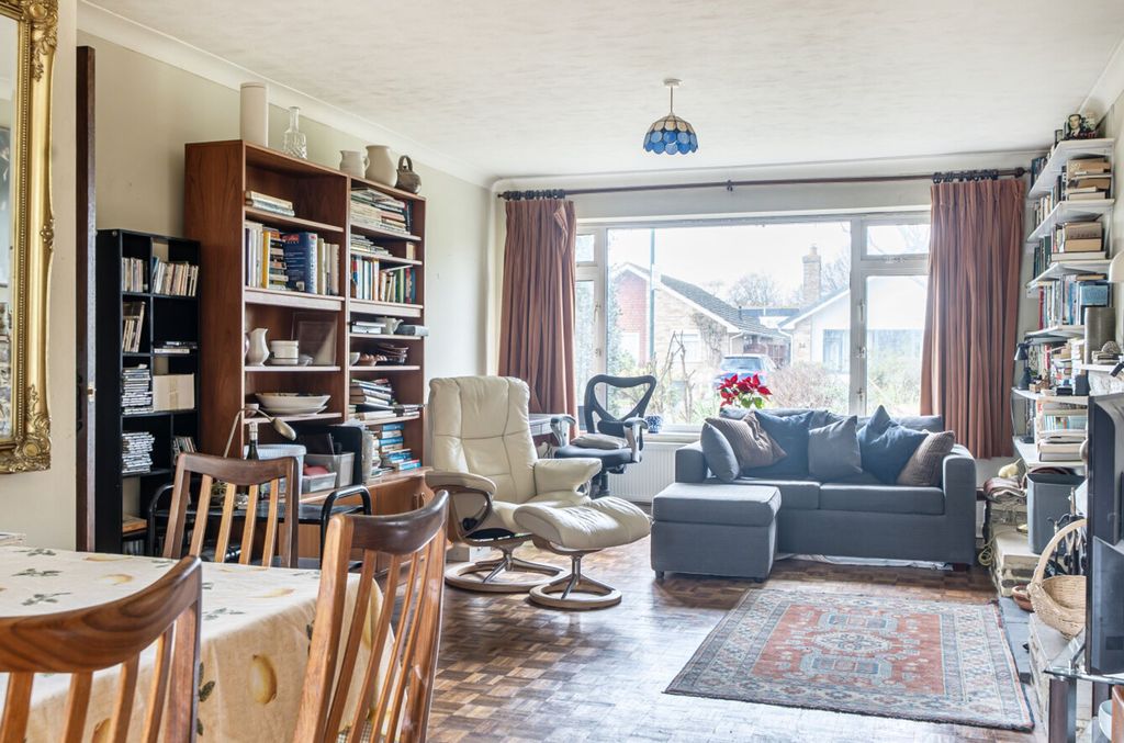 Property photo 3 of 17