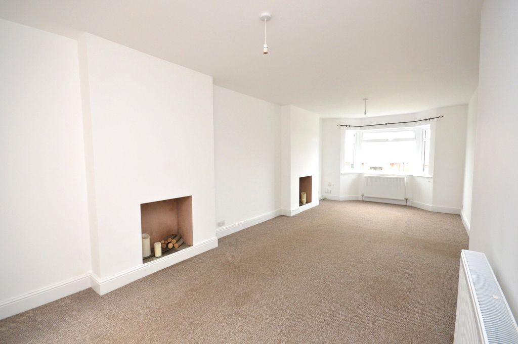 Property photo 2 of 16 2 - Dining/Living Room