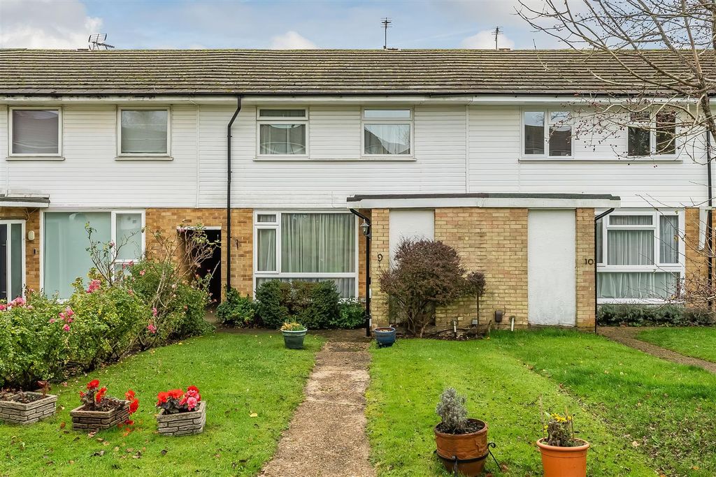 Property photo 1 of 22 9-Field-Court-25.Jpg