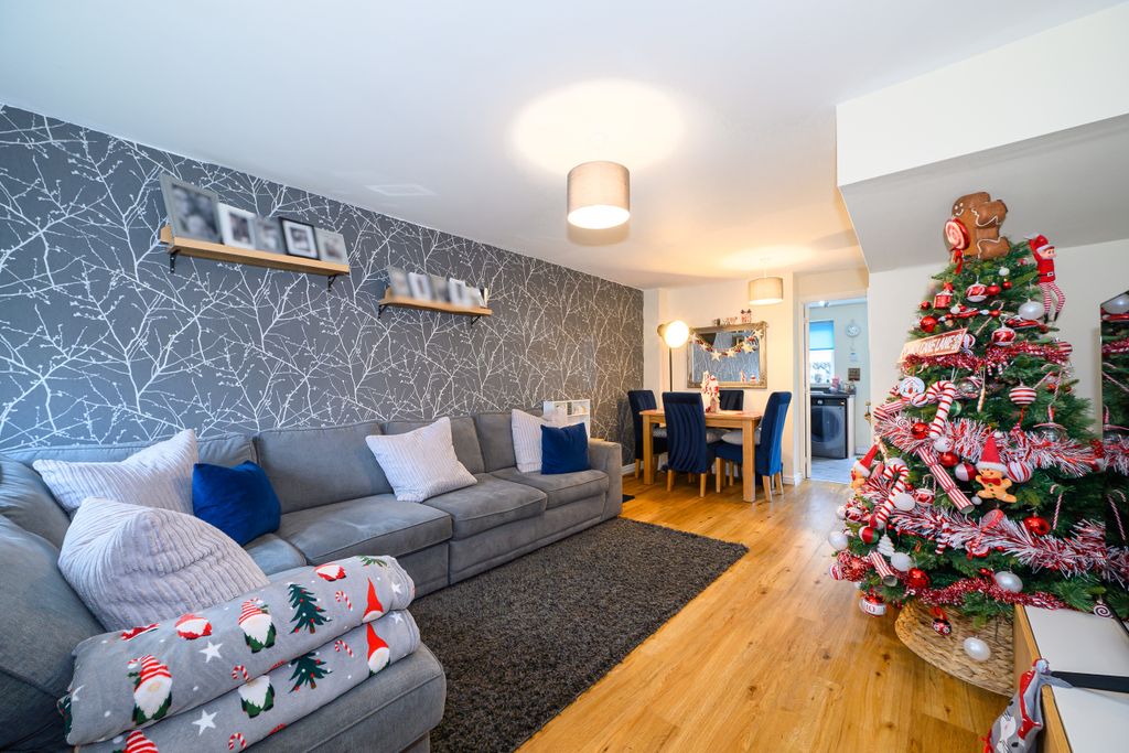 Property photo 2 of 17 _Dsc1084