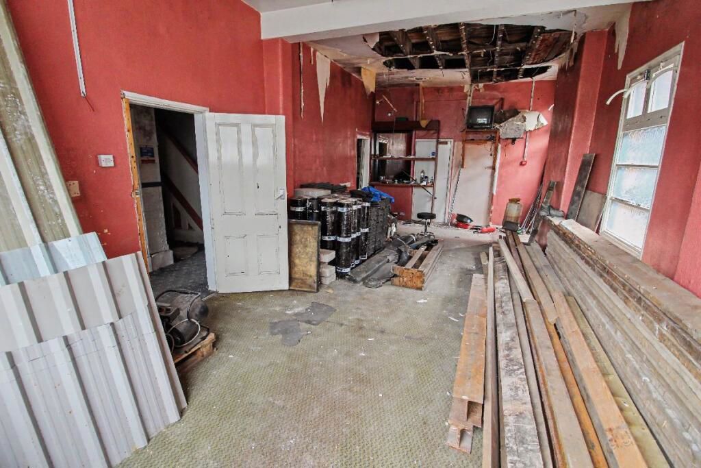 Property photo 3 of 15