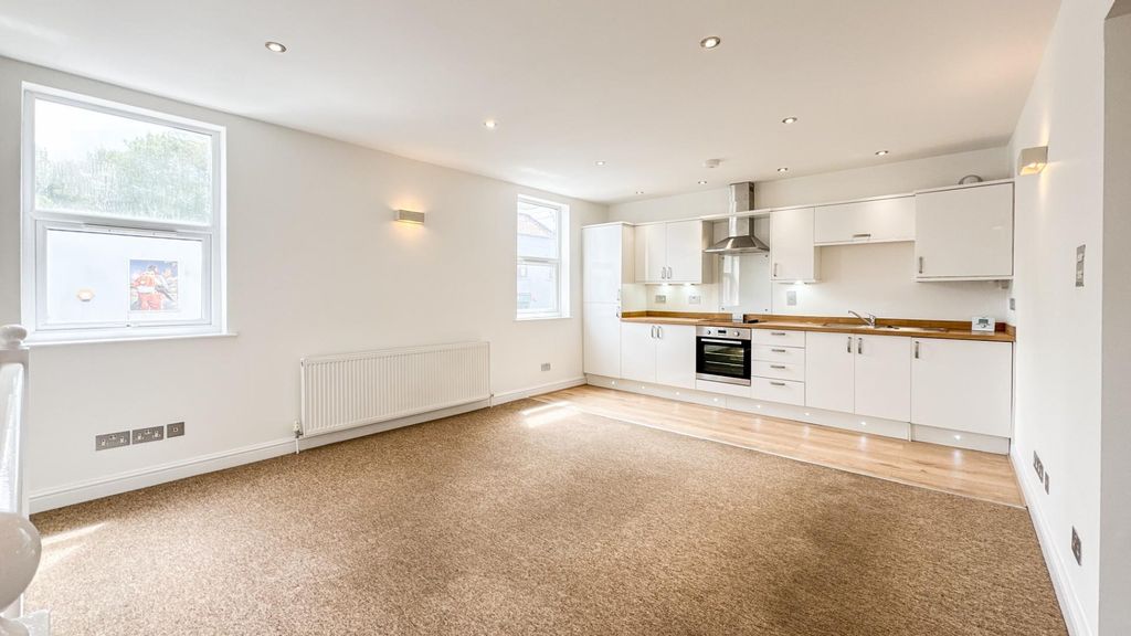 Property photo 1 of 11 Untitled-5356.Jpg
