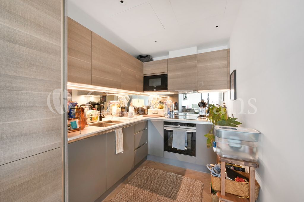 Property photo 2 of 12 Hxr Hoxton, Flat 26