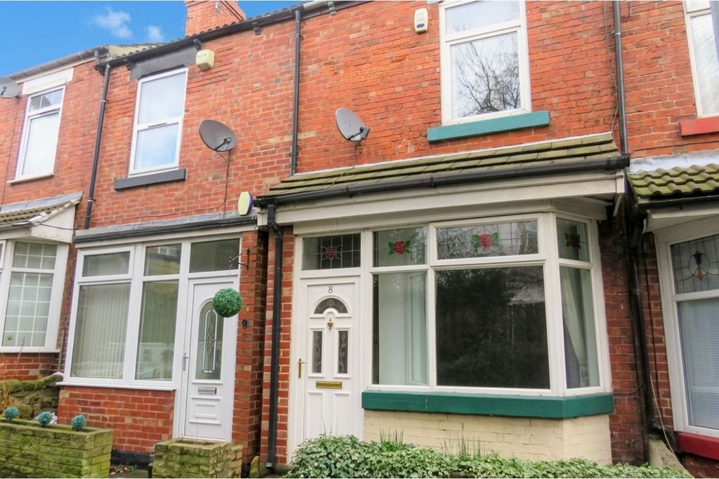 Property photo 1 of 12