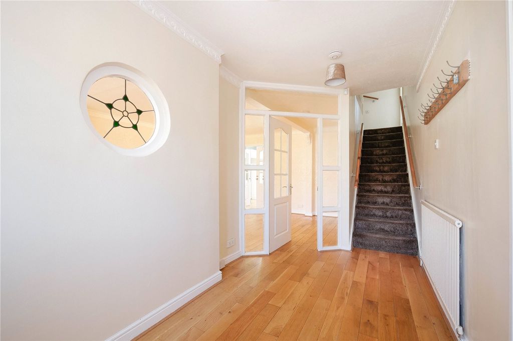 Property photo 2 of 26 Picture No. 04