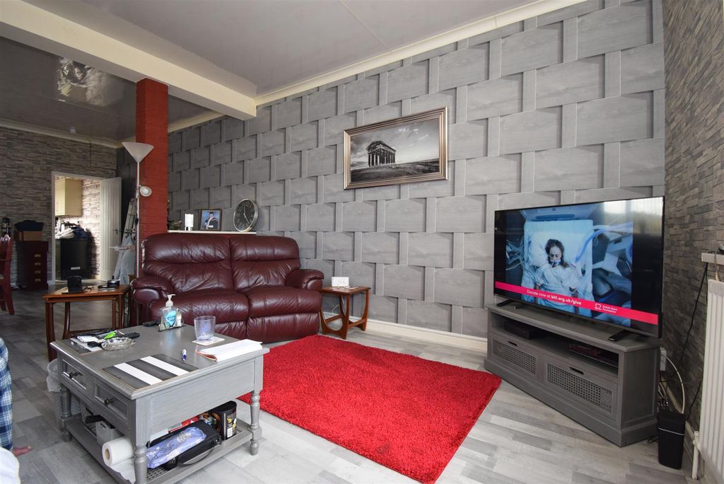 Property photo 2 of 8 Dsc_0013.Jpg