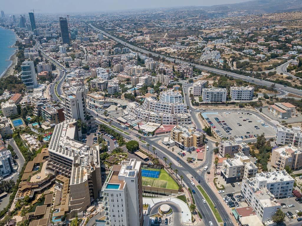 Property photo 3 of 5