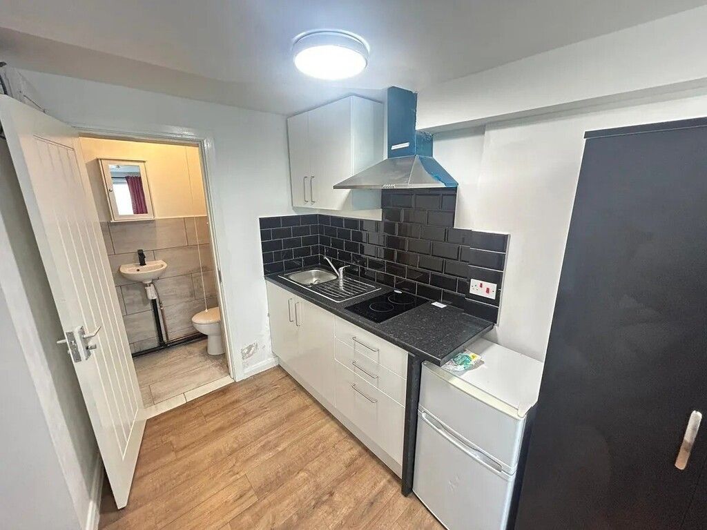 Property photo 1 of 4 Tpipz05U.Jpeg
