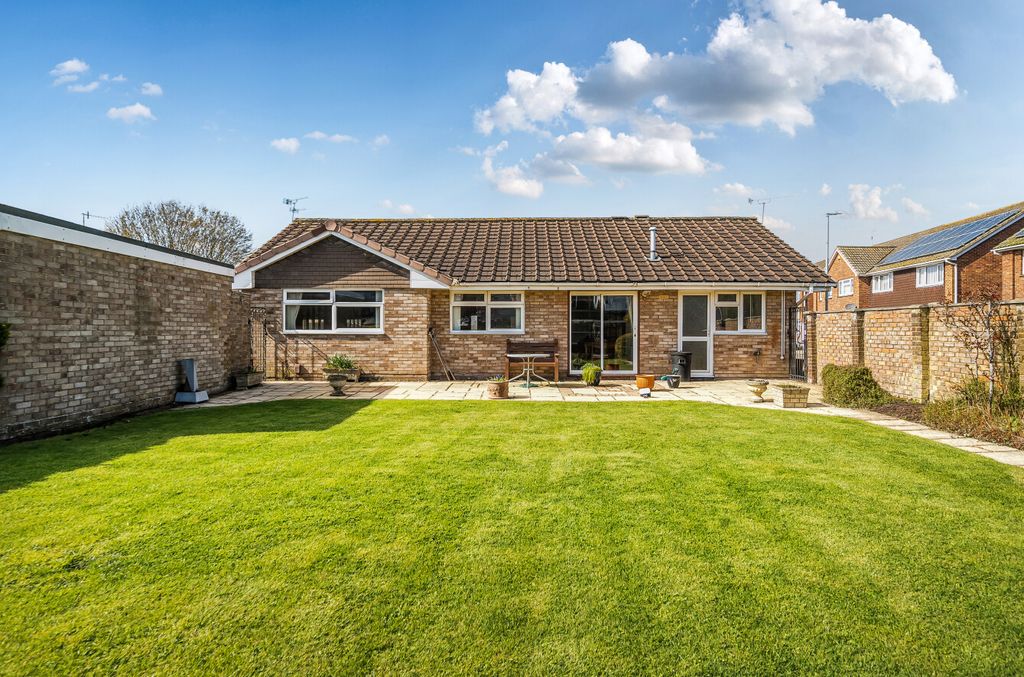 Property photo 2 of 13 1432364569B98A2752412