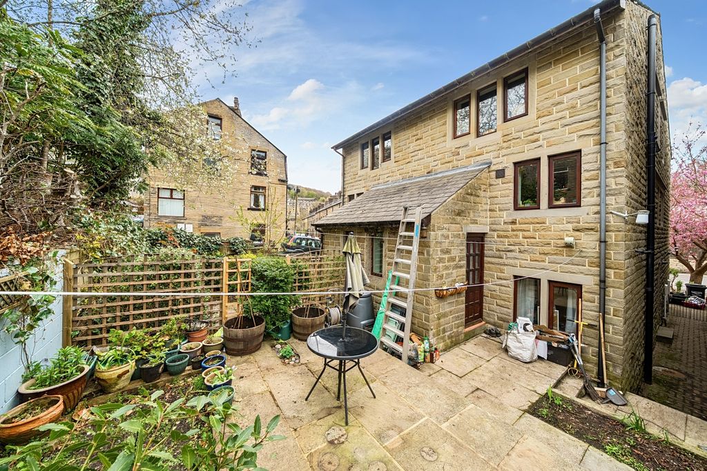 Additional image 15 of 3 bed semi-detached house for saleVictoria Road, Hebden Bridge, West Yorkshire HX7
