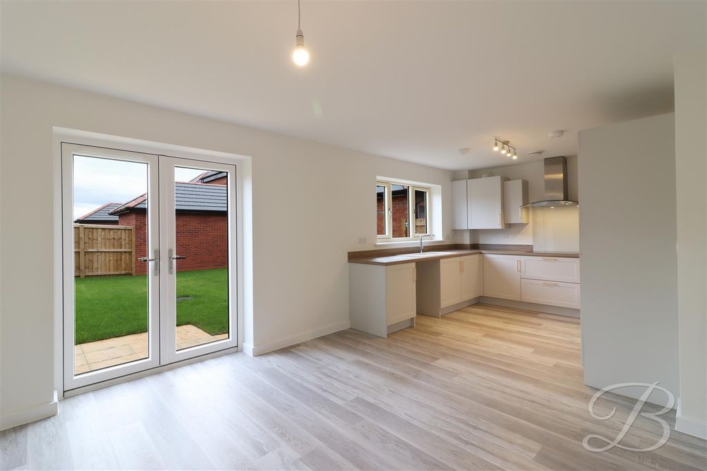 Property photo 3 of 25 Img_1043_1.Jpg