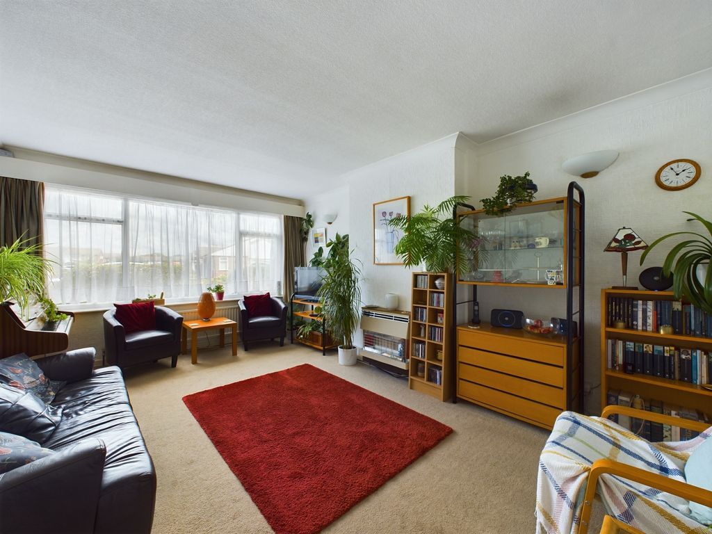 Property photo 2 of 24