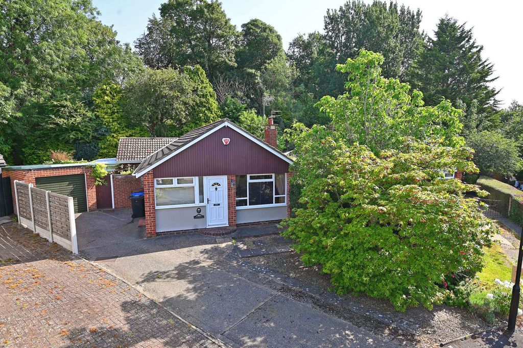 Property photo 2 of 25