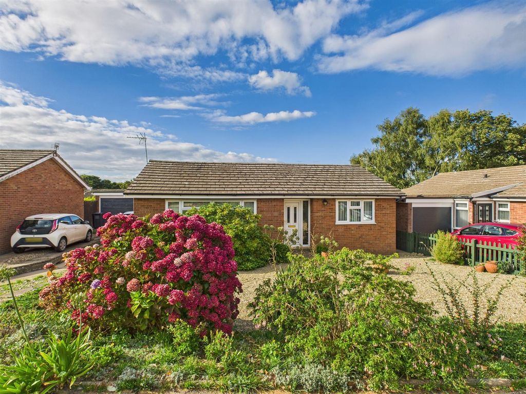 Property photo 1 of 25 Cam04116G0-Pr0255-Still022.Jpg