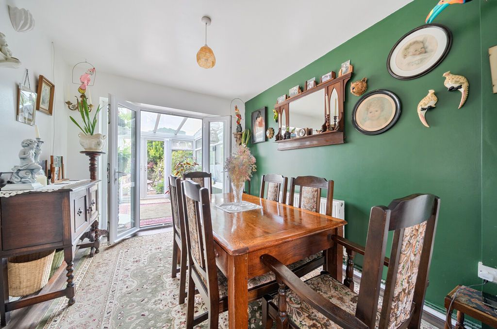 Property photo 3 of 22 Dining Room