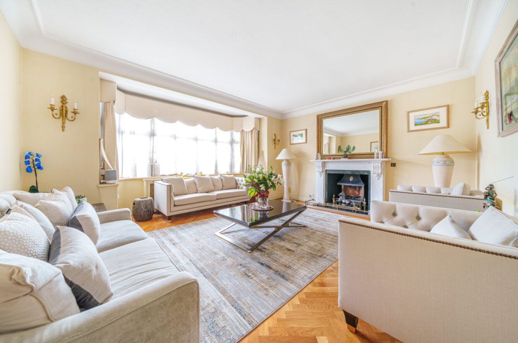 Property photo 3 of 22