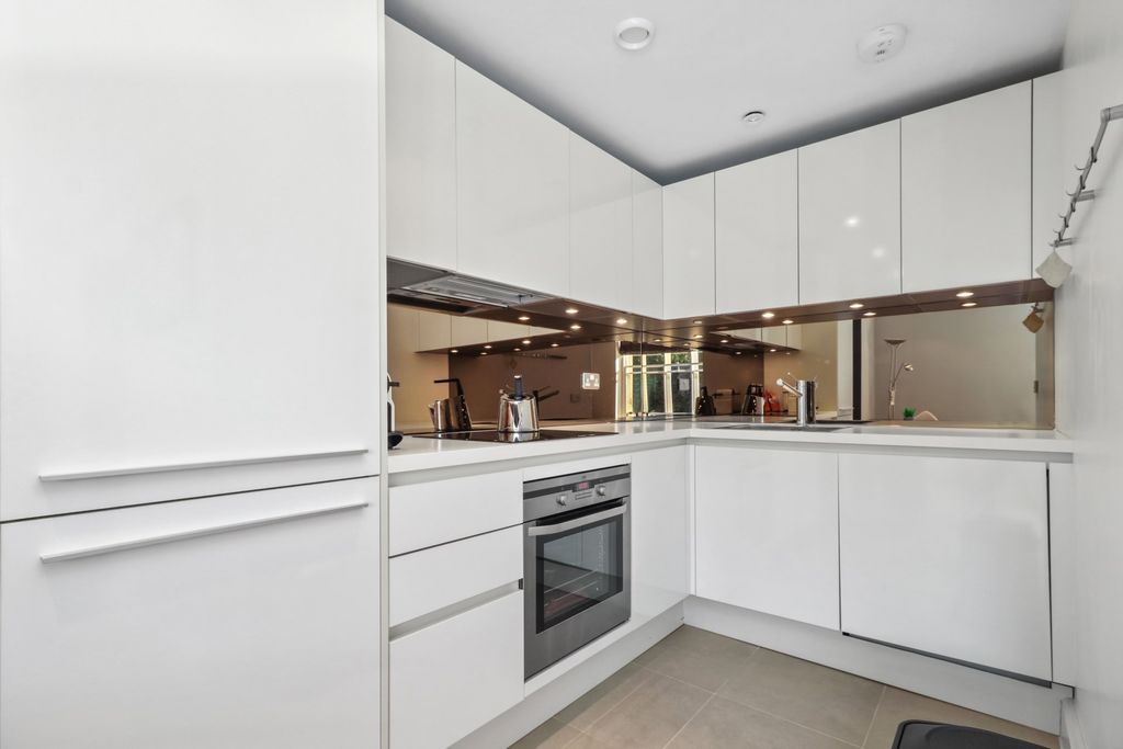 Property photo 2 of 33 463-Hr-3.Jpg