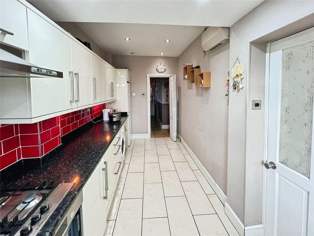 Property photo 2 of 29 Extended Kitchen