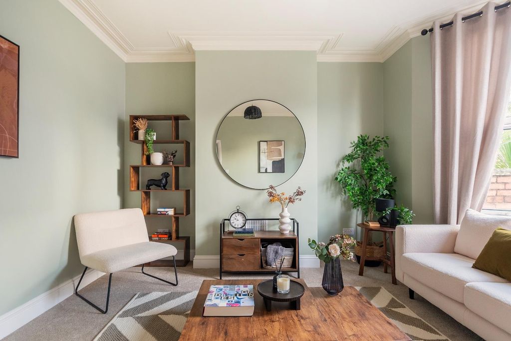 Property photo 1 of 33 2R1Rgk - Living Room B.Jpg