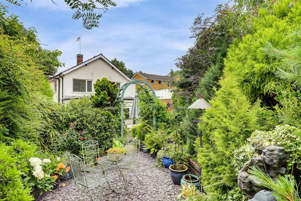 Property photo 3 of 32