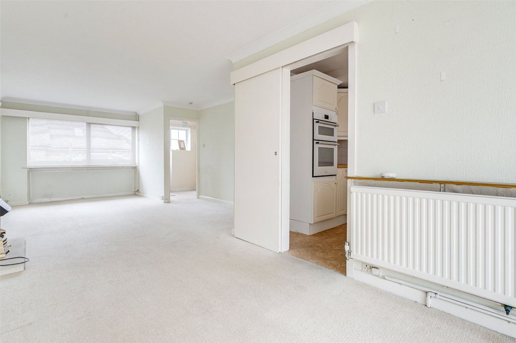 Property photo 3 of 18 Picture No. 15