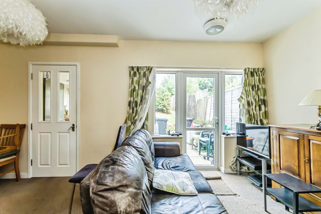 Property photo 2 of 17 Pbox-Img.Jpg
