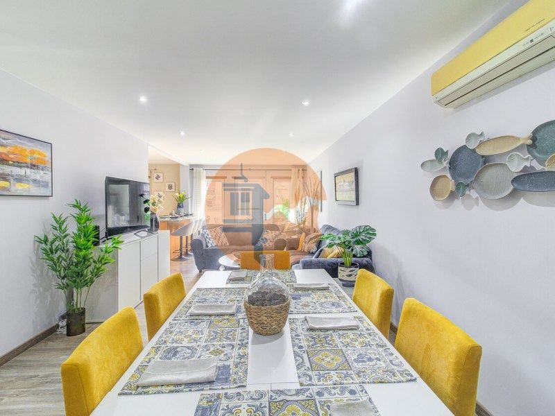 Property photo 3 of 36