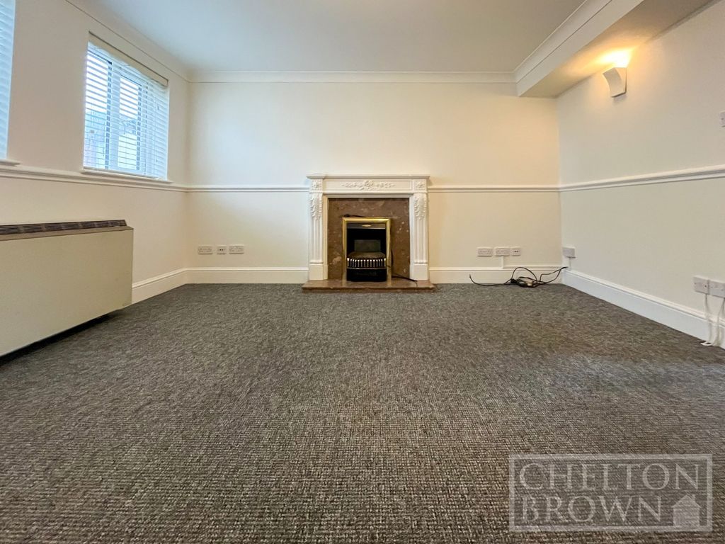 Property photo 3 of 19 Picture No. 01