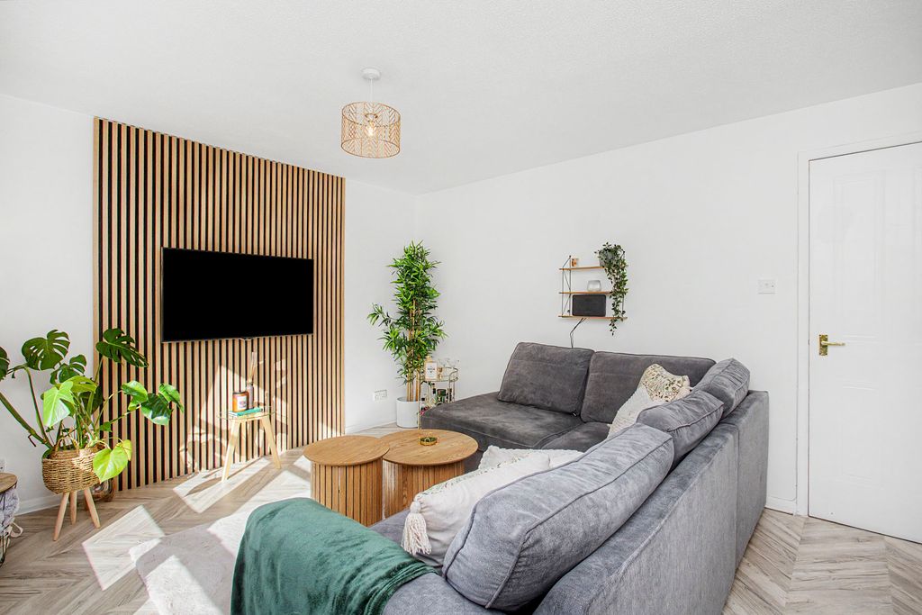 Property photo 2 of 13 Property Image 2