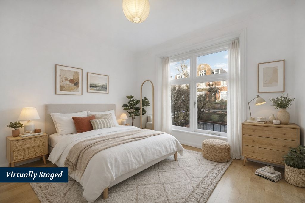 Property photo 2 of 18 Picture No. 23