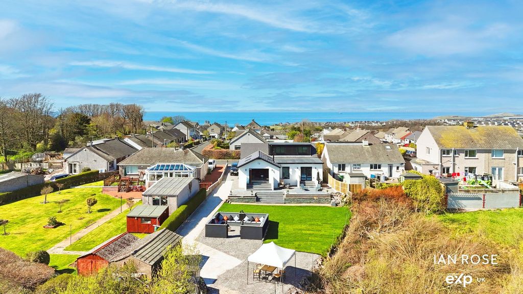 Property photo 3 of 26