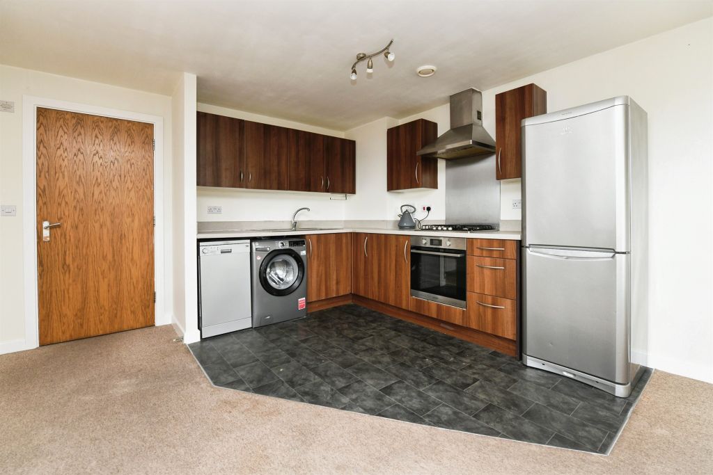 Property photo 3 of 16