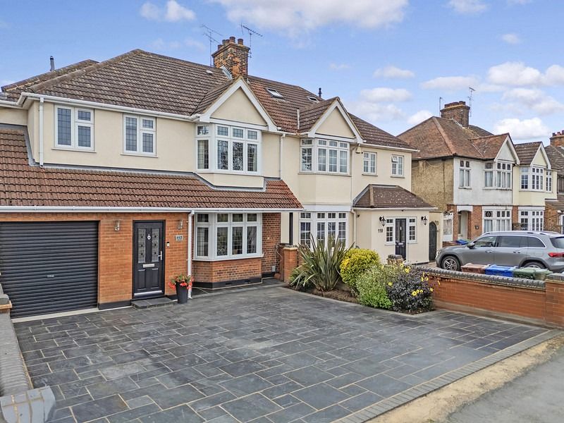 Property photo 1 of 33 4690790