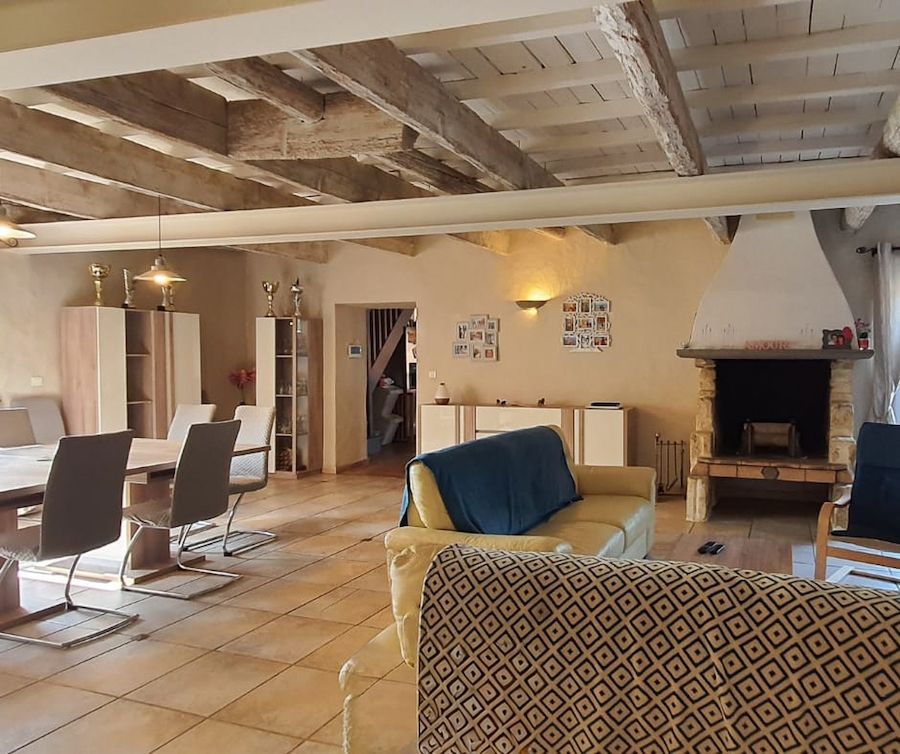 Property photo 3 of 9