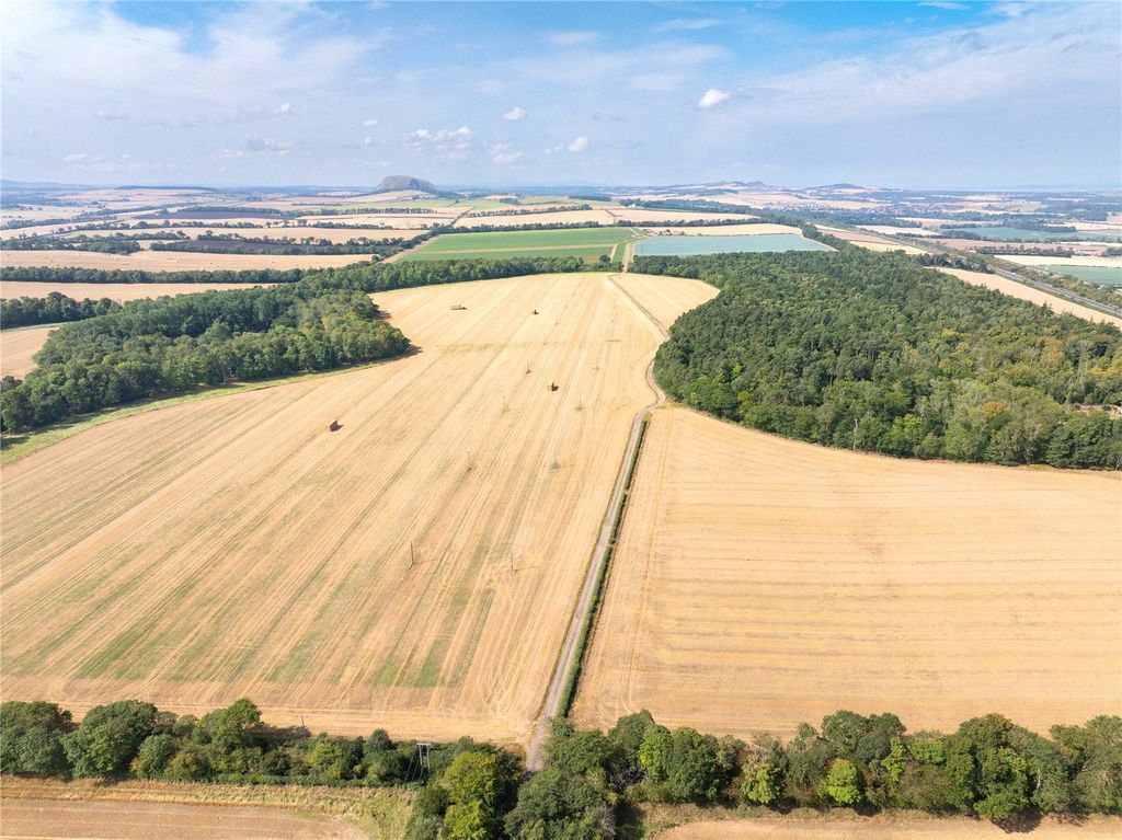 Property photo 3 of 5 Fields 6, 7